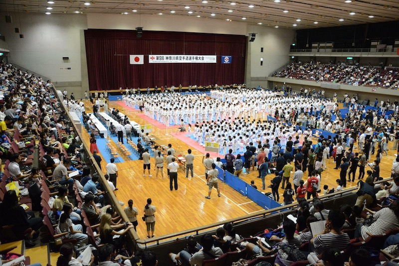 横浜カップ会場の横浜文化体育館